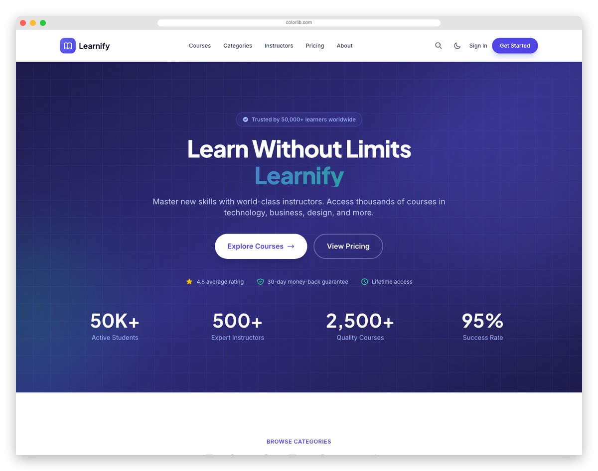 LearnHub - Astro and Tailwind CSS Template